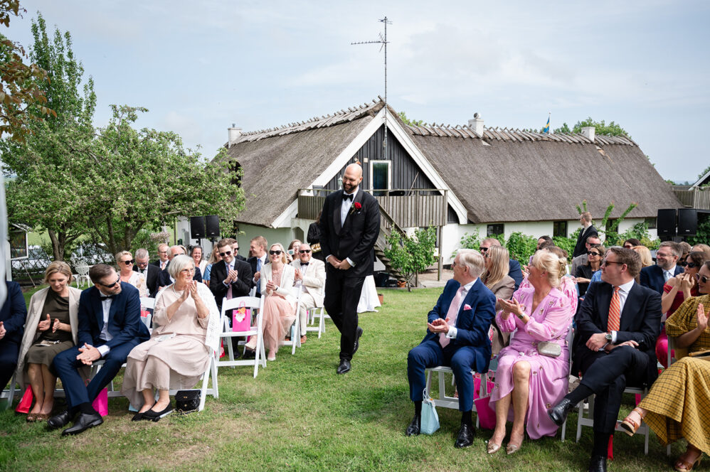 Brudgummen gör entré på Sydkustens at Pillehill